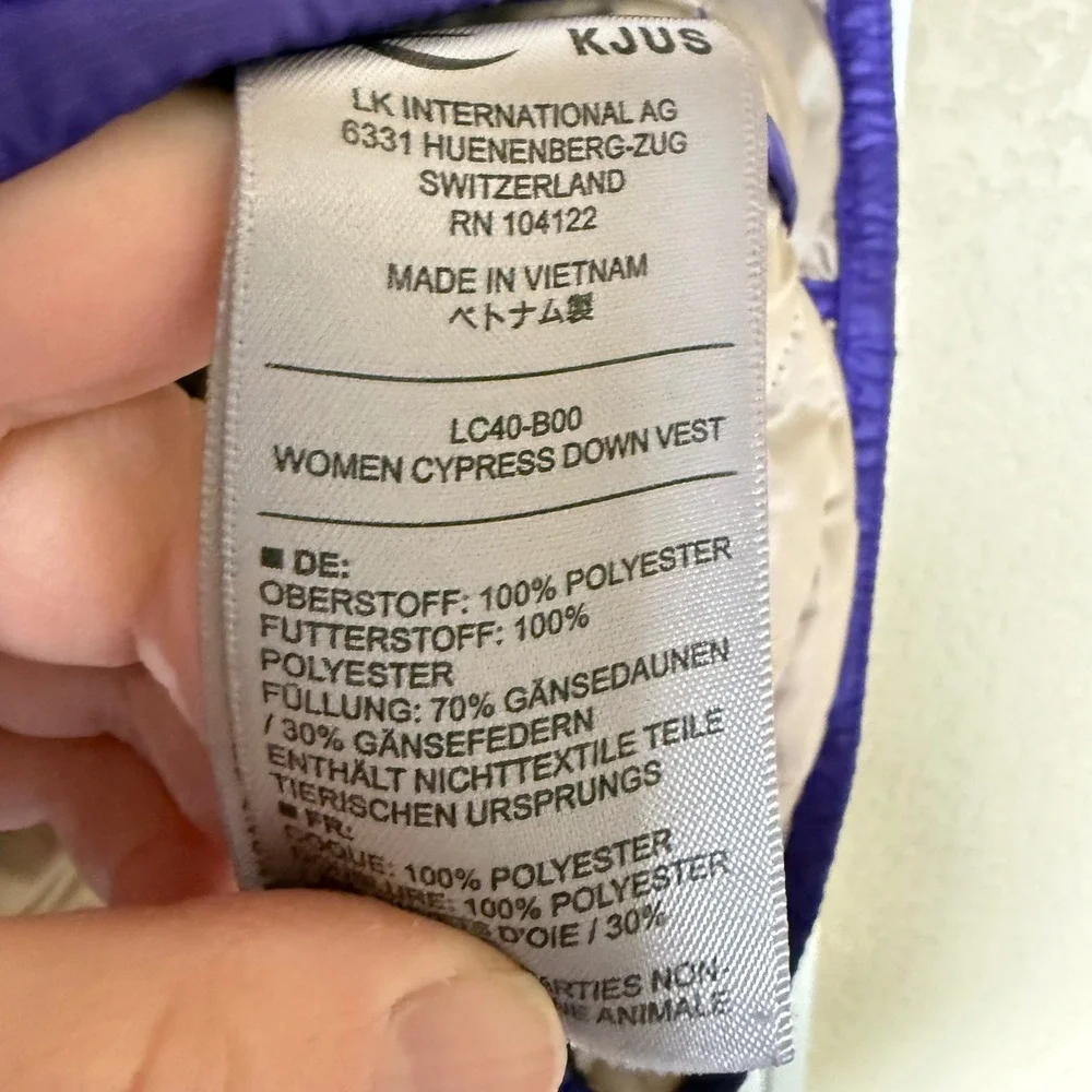 KJUS Women Purple cypress Down Vest Lightweight Puffer Full Zip Size 36 small - Picture 4 of 7